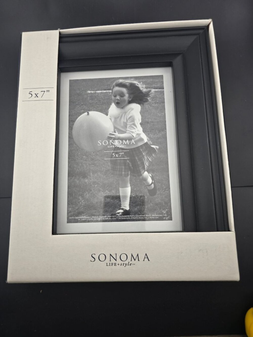 NWB Sonoma Life Style 5x7 Black Photo Frame With Matte Finish